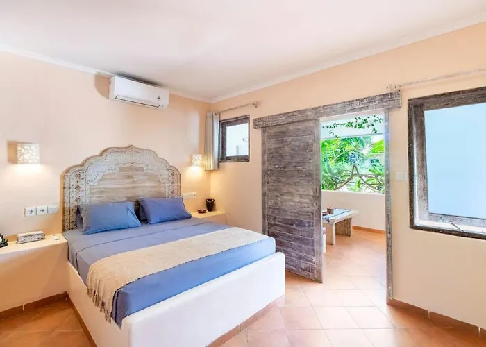 Indahwatu 3* Uluwatu